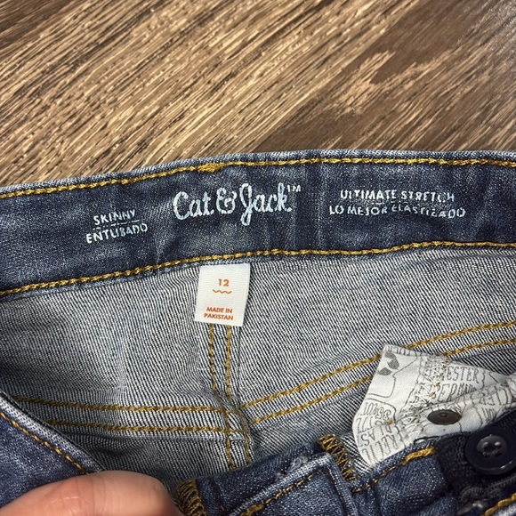 Girls Cat & Jack button fly distressed skinny jeans size 12 - Picture 6 of 6